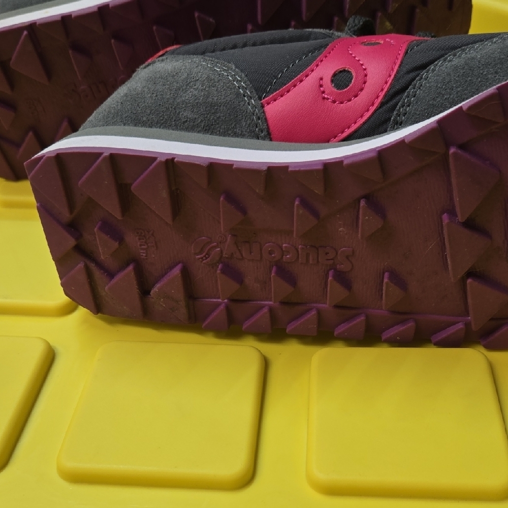 Saucony Charcoal and Magenta Athletic Shoes - Picture 5 of 6